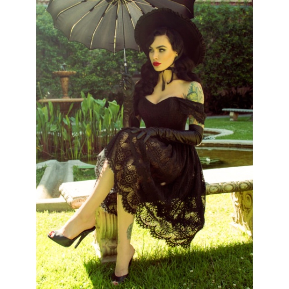 *SOLD* Southern Gothic Skirt in Black - Picture 5 of 12